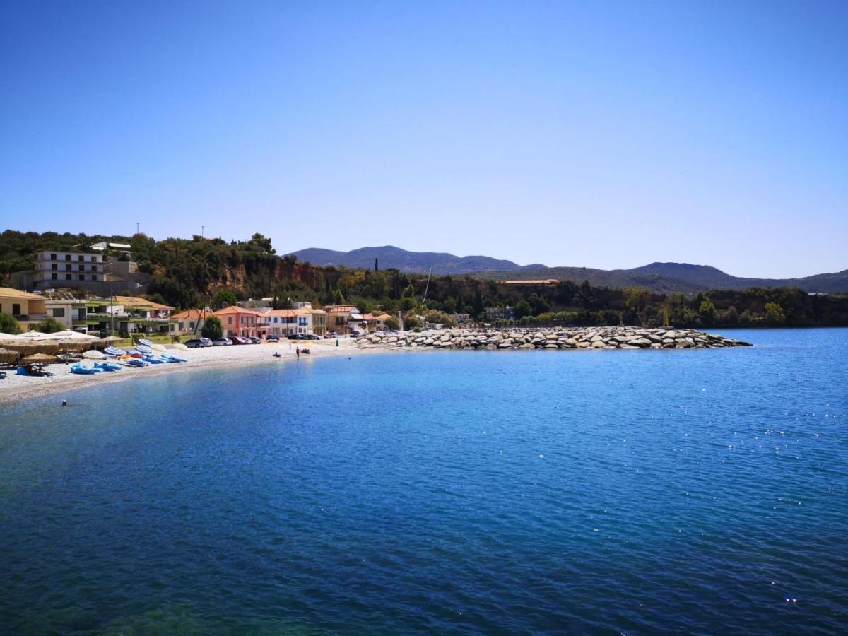 Panos & Antzy Apartments Kalamata Dış mekan fotoğraf