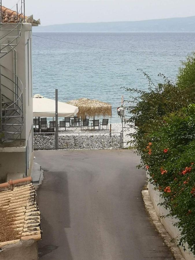 Panos & Antzy Apartments Kalamata Dış mekan fotoğraf