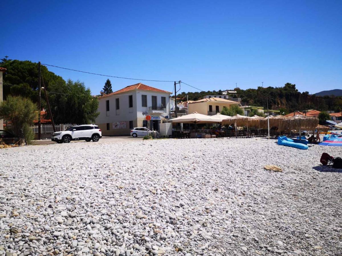 Panos & Antzy Apartments Kalamata Dış mekan fotoğraf