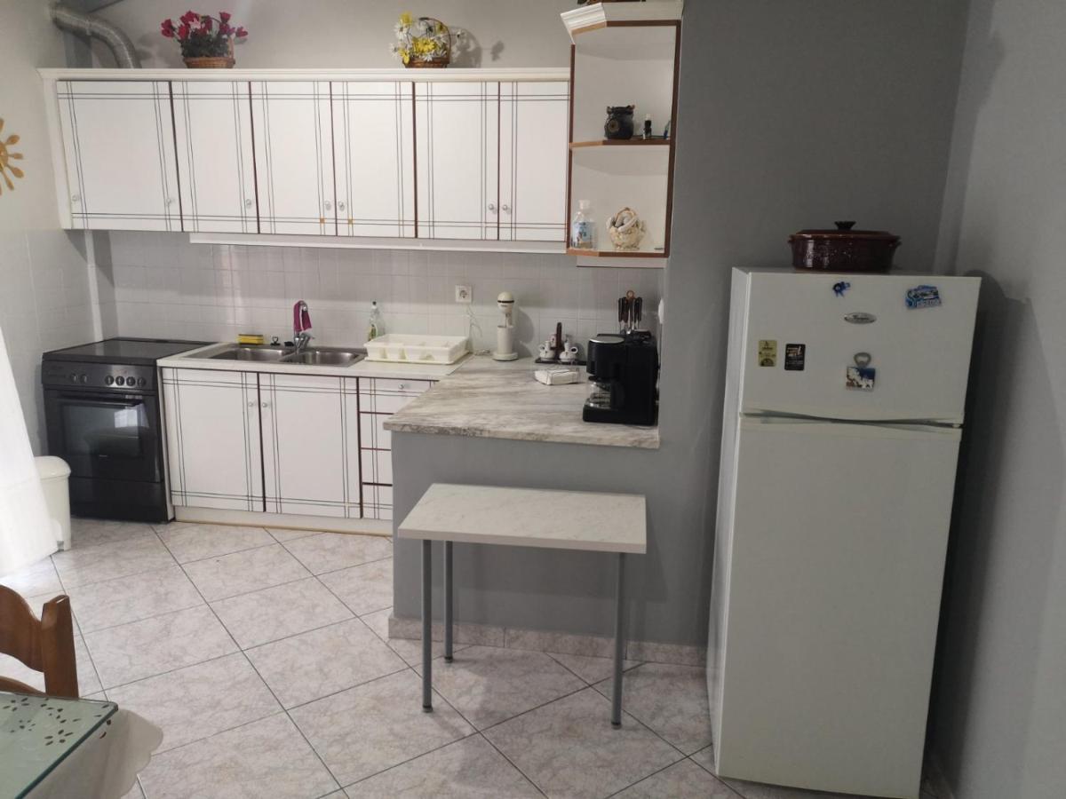 Panos & Antzy Apartments Kalamata Dış mekan fotoğraf